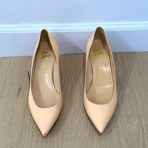 Christian Louboutin Nude Kate 55 Patent Leather Kitten Heel Pumps Size IT41